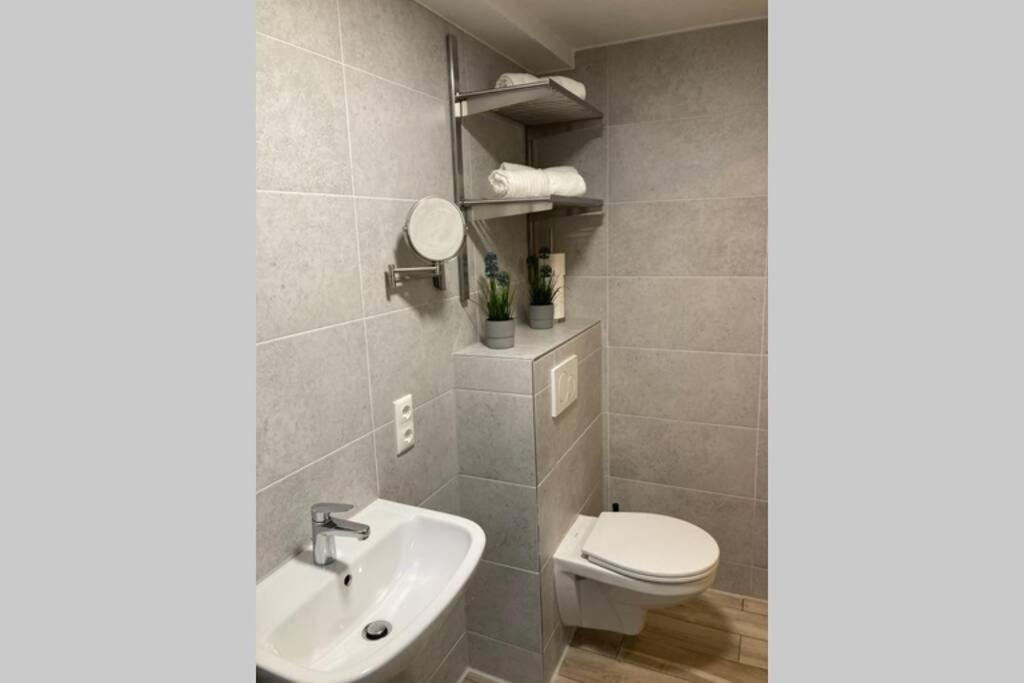 Modernes Apartment Nr3 Nahe Reeperbahn Bis 8 Personen Hamburgo Exterior foto